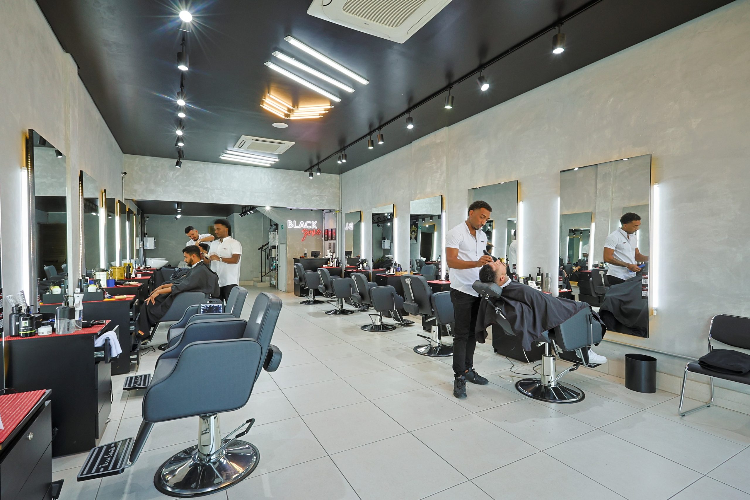 Redes de barbearia planejam 50 novas unidades em Minas Gerais