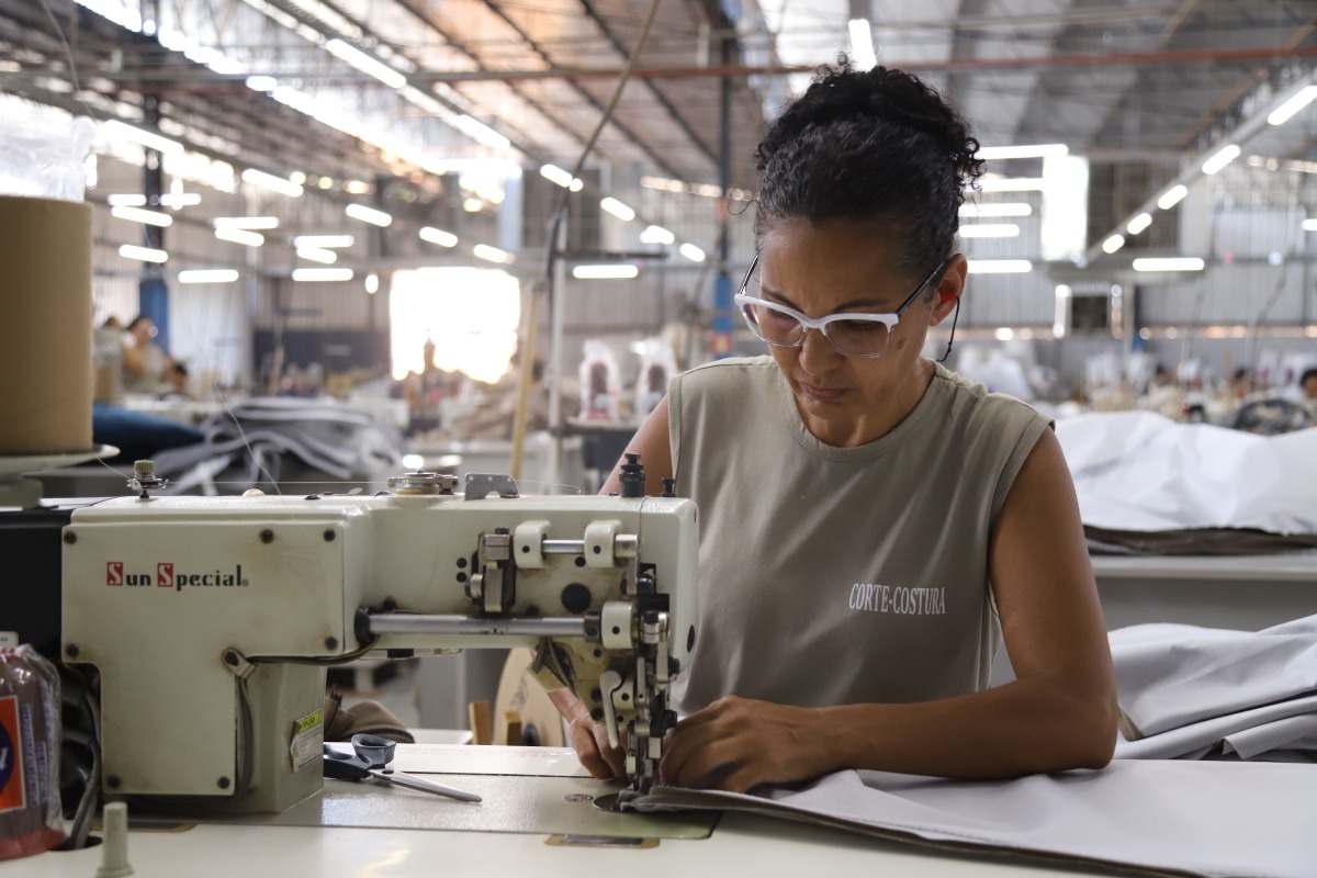 Minas Gerais abre mais de 79 mil empresas até agosto e registra alta de 20% em 2025