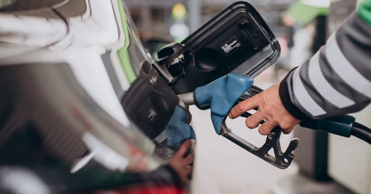 Governo anuncia retirada de subsídio do diesel e indica corte no benefício à gasolina