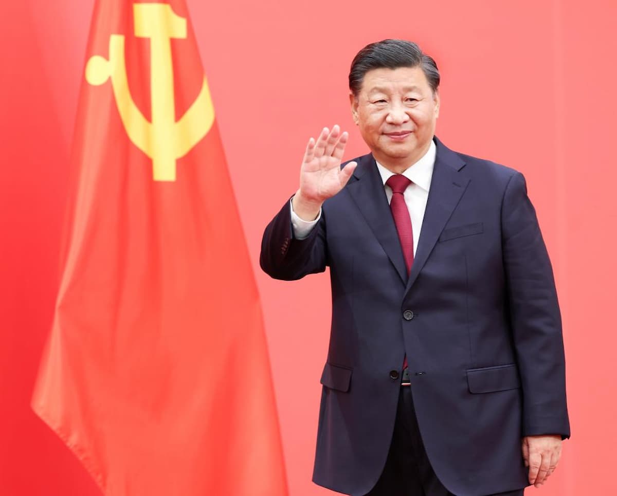 Xi Jinping reitera que abrirá o setor de serviços da China para o comércio global