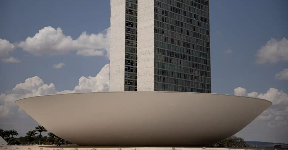Impunidade levou Congresso a rever blindagem parlamentar em 2001