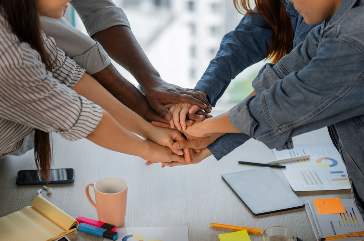 Futuro do trabalho: cooperativas surgem como modelo conciliador entre CLT e PJ