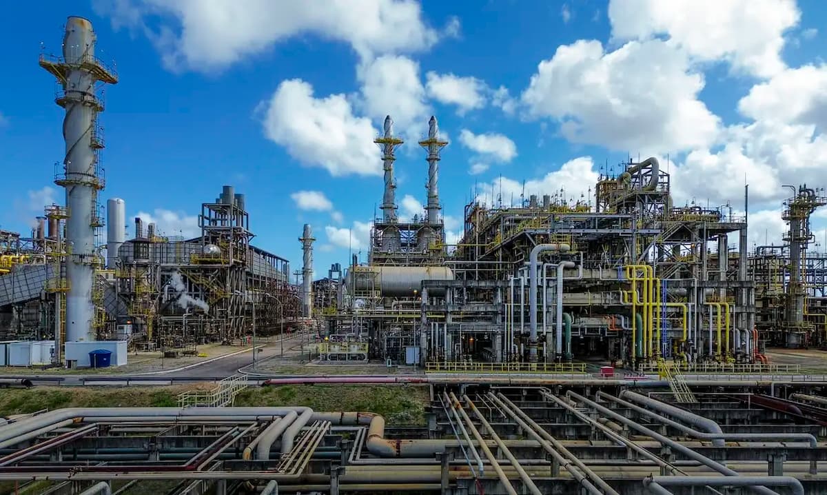 Faturamento da indústria subiu 5% em 2025, mostra CNI