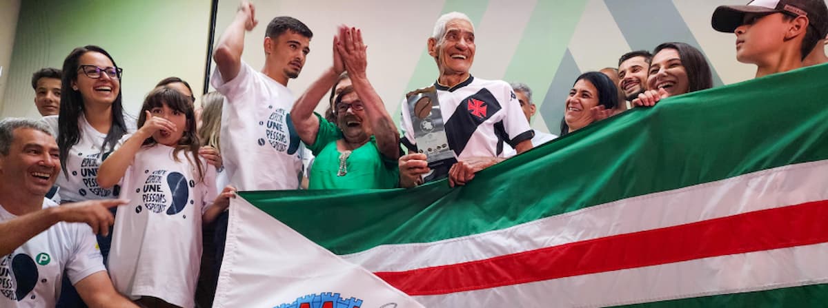 Concursos de café triplicam valor de grãos premiados e transformam a renda de famílias em MG