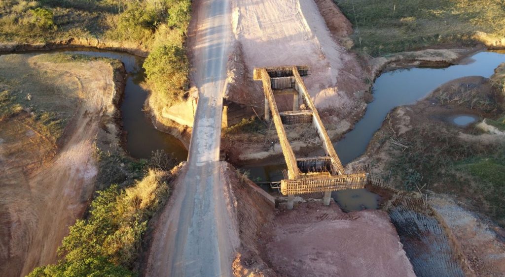 Trecho entre Pimenta e Guapé, entre Centro-Oeste e Sul de Minas, terá investimento de R$ 68 milhões. | Foto: Divulgação/ DER-MG