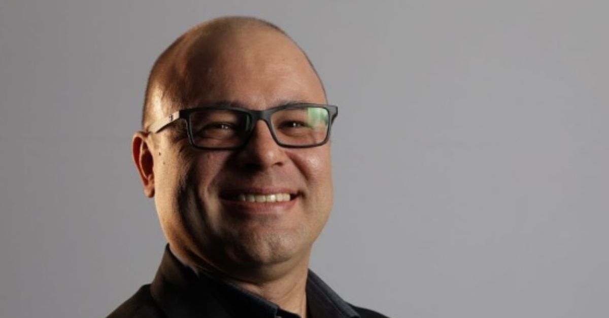 Leirson Cunha lança livro ‘O problema é a comunicação. A solução também’ na Capital