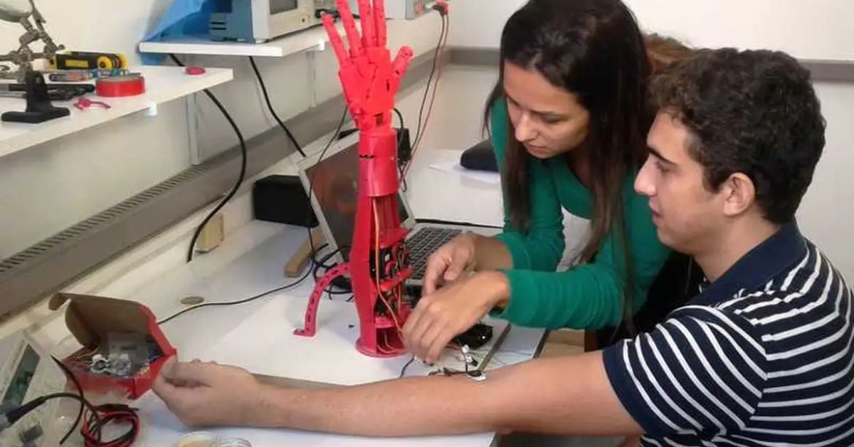 Estudo da CNI aponta 16 profissões do futuro na indústria