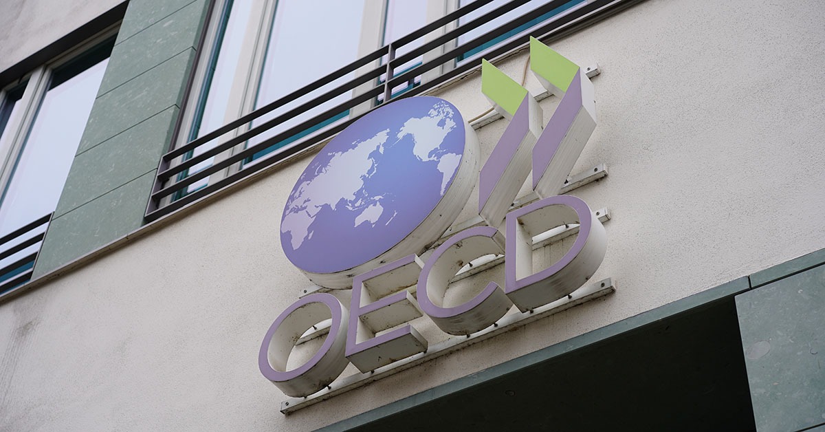 OCDE eleva previsão para crescimento do PIB global, após resiliência no 1º semestre