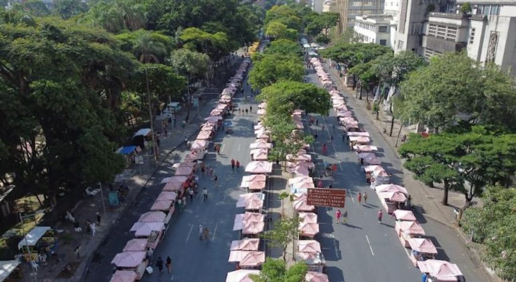 Feira da Afonso Pena (Feira Hippie)
