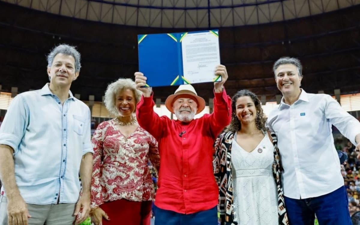 Cursinhos populares receberão investimento de R$ 108 milhões em 2026