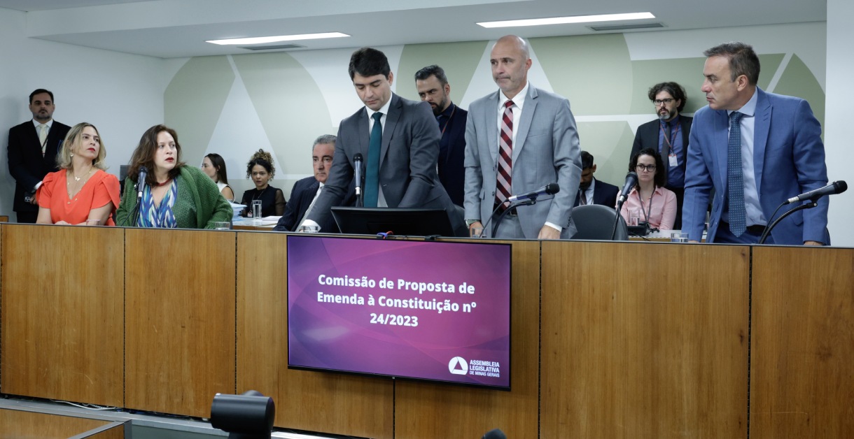 Sindicatos reagem à proposta de inclusão da Gasmig em PEC sobre referendo da Copasa