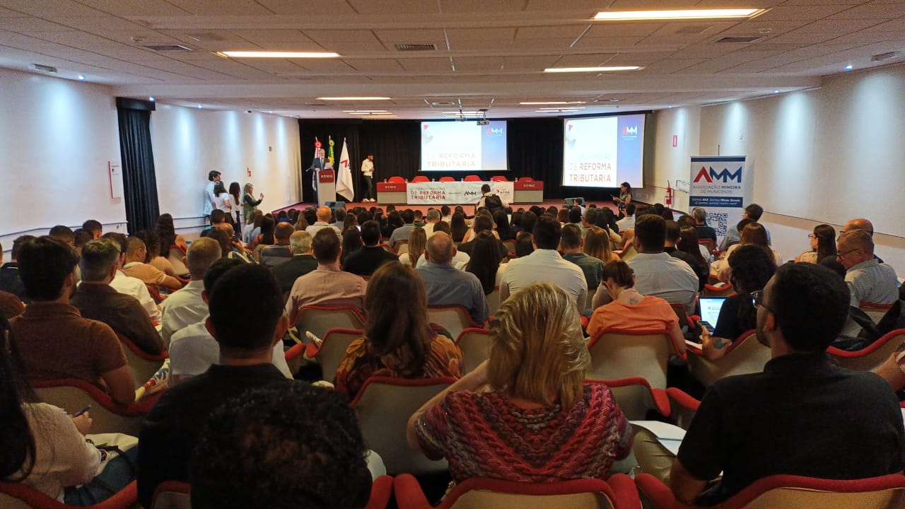 Municípios precisam investir em gestão e qualificação para enfrentar a reforma tributária