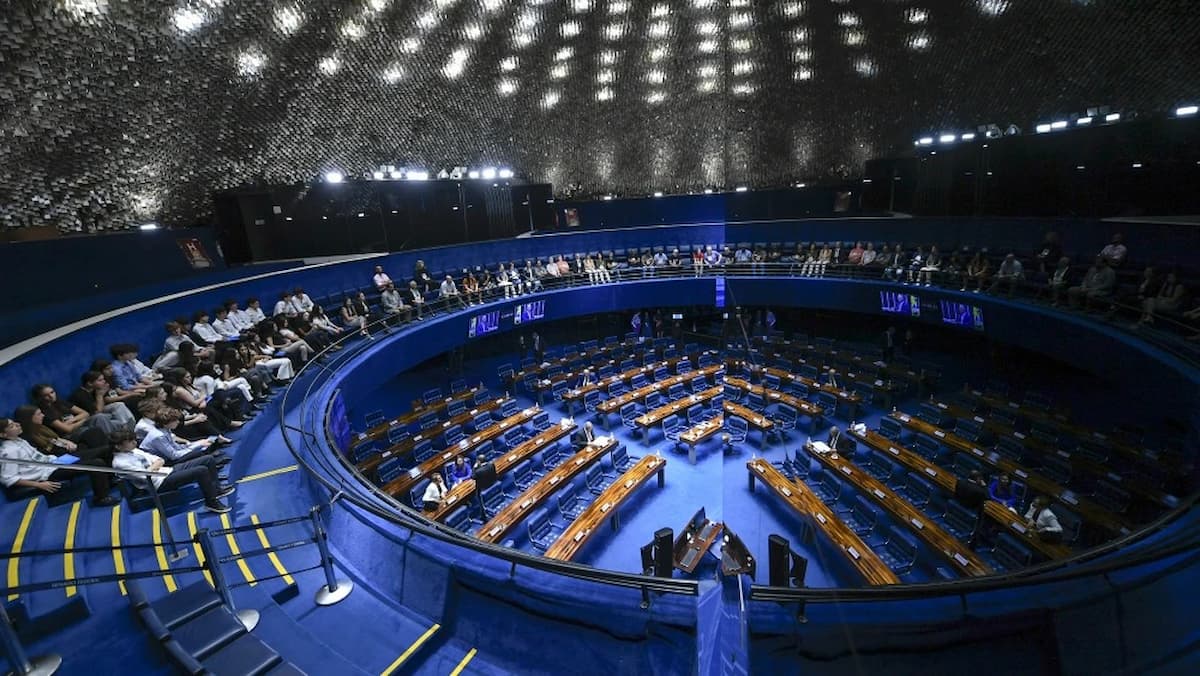 Figurões e caciques partidários podem concorrer ao Senado por Minas em 2026