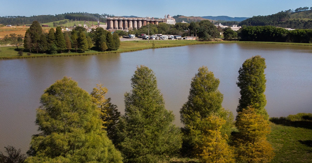 Alcoa de Poços de Caldas adere a programa para aumentar eficiência energética
