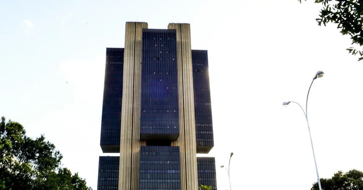 Banco Central passa a bloquear chaves Pix usadas em golpes e fraudes