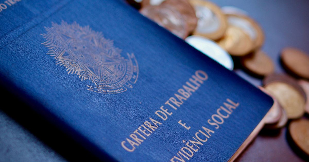 Desemprego fica em 5,6% até setembro, menor taxa da série histórica