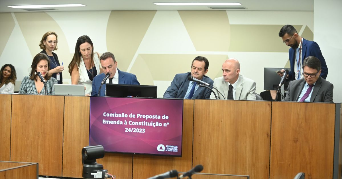 Análise de PEC que tira exigência de referendo para privatização da Copasa é adiada