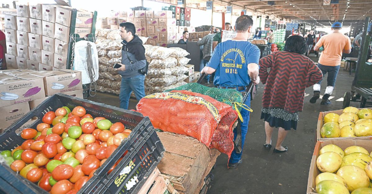 Preço de hortaliças caiu em BH e frutas ficaram mais caras em setembro