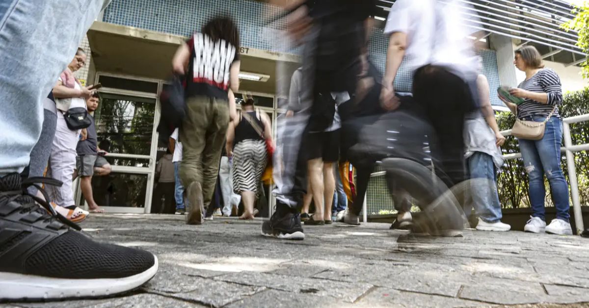 CNU 2025: mais de 760 mil candidatos fazem as provas objetivas neste domingo