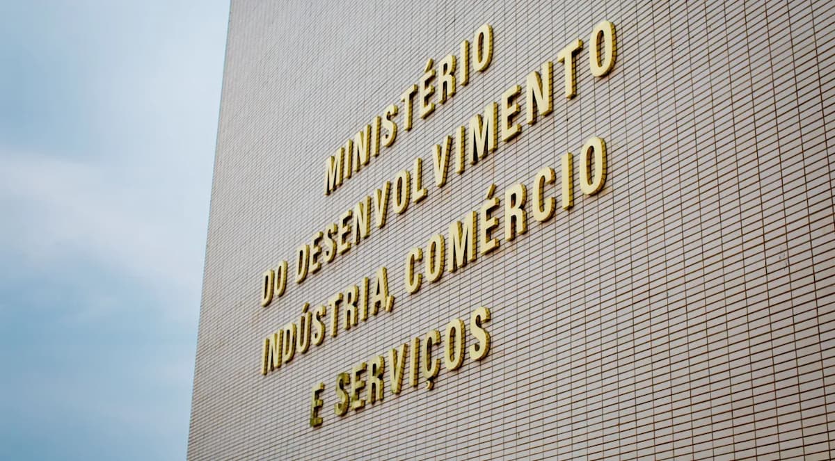 MDIC inicia investigação de dumping em fios de aço de Egito, Espanha e Malásia