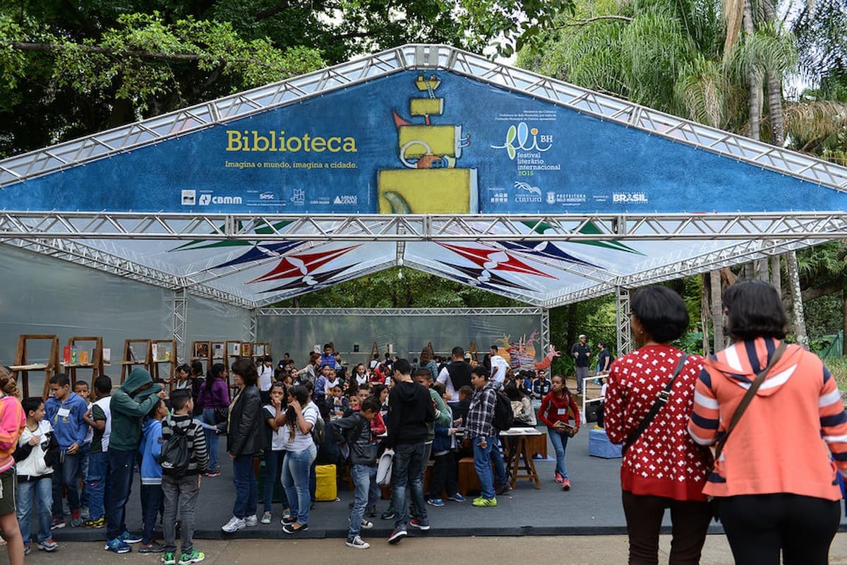 FLI-BH celebra diversidade linguística e homenageia grandes nomes da literatura em Belo Horizonte