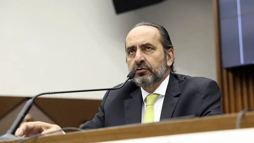 Kalil se filia ao PDT e lança pré-candidatura ao Governo de Minas em Brasília 
