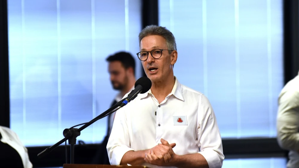 Zema: ‘Privatização da Copasa vai permitir universalização do saneamento em MG’