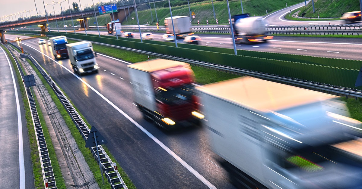 Frete cai e transportadoras esperam queda no desempenho em 2025