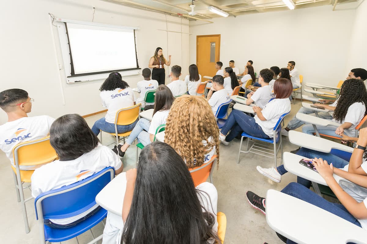 Senac oferece mais de 800 vagas gratuitas em cursos profissionalizantes na Grande BH