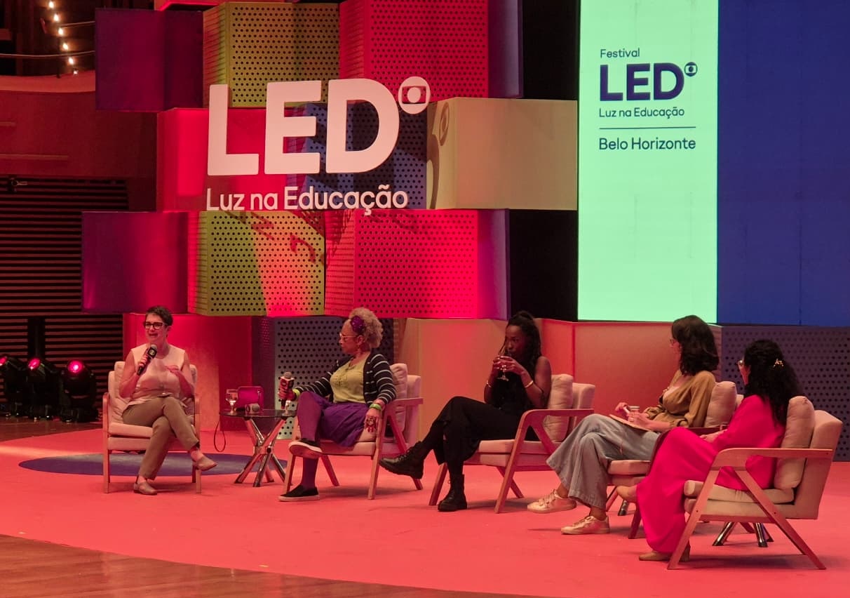 LED: primeira negra doutora em Física emociona festival em BH