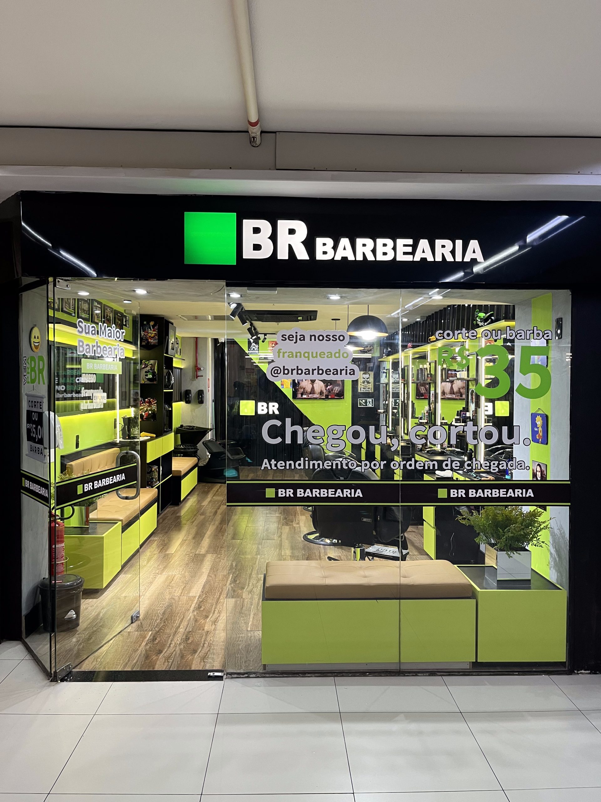 BR Barbearia inaugura primeira unidade em Belo Horizonte