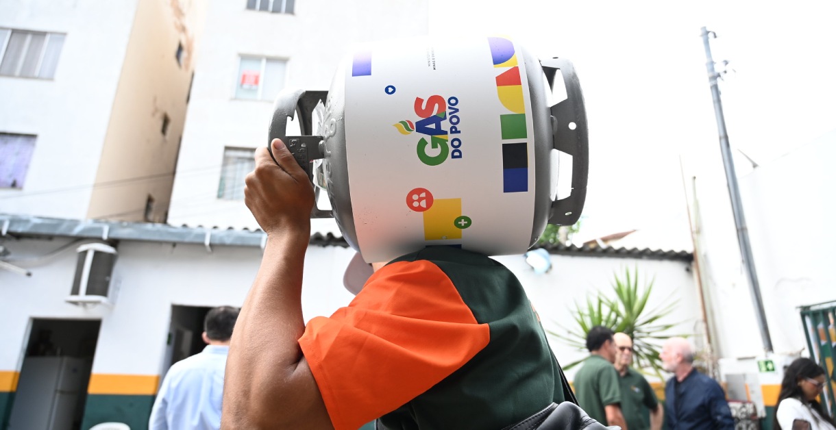Gás do Povo inicia em BH beneficiando mais de 52 mil famílias; veja como funciona o programa