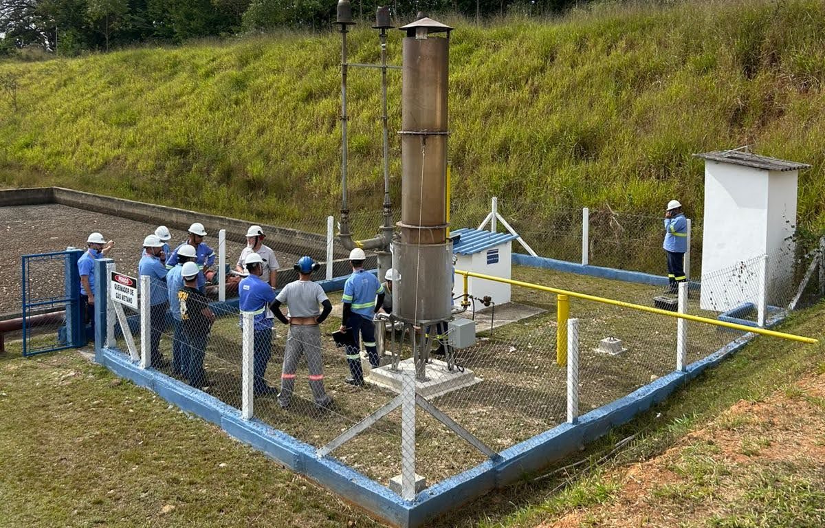 Saneamento sustentável: conheça técnica de queima enclausurada de biogás usada pela Copasa