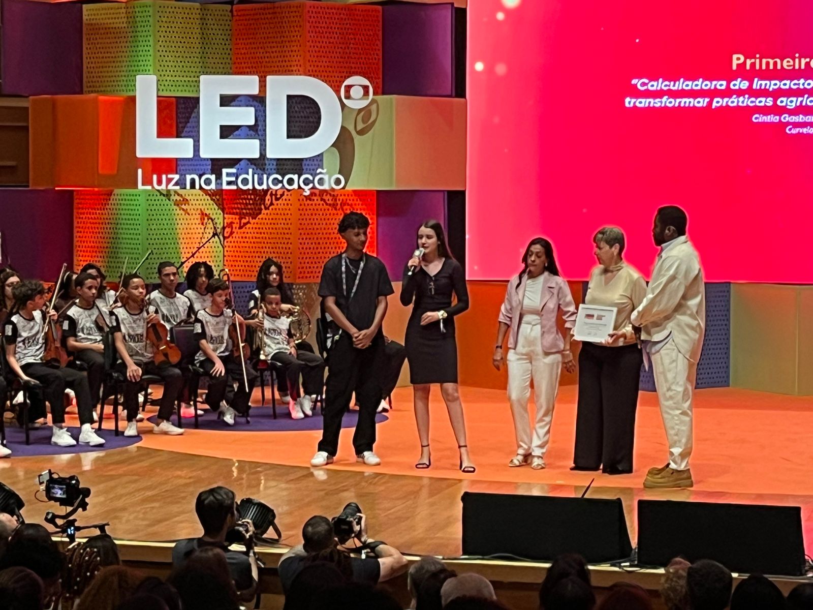 Professora mineira é vencedora do Prêmio Nacional Liga Steam, da Fundação ArcelorMittal