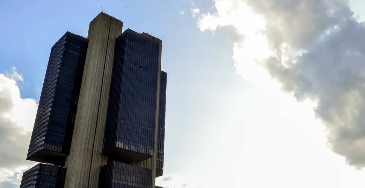 Copom decide nesta quarta se mantém Taxa Selic em 15% ao ano