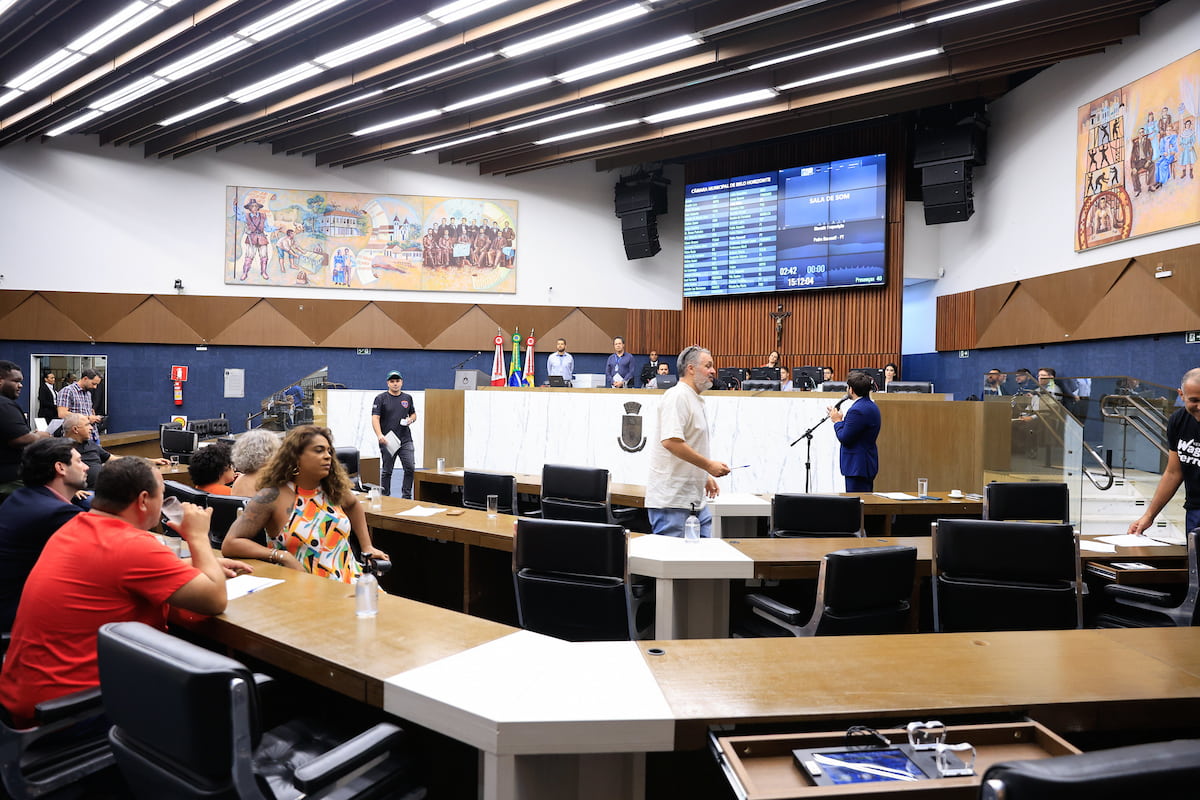 CMBH aprova em 1° turno projetos de lei que proíbem propagandas e patrocínios de bets