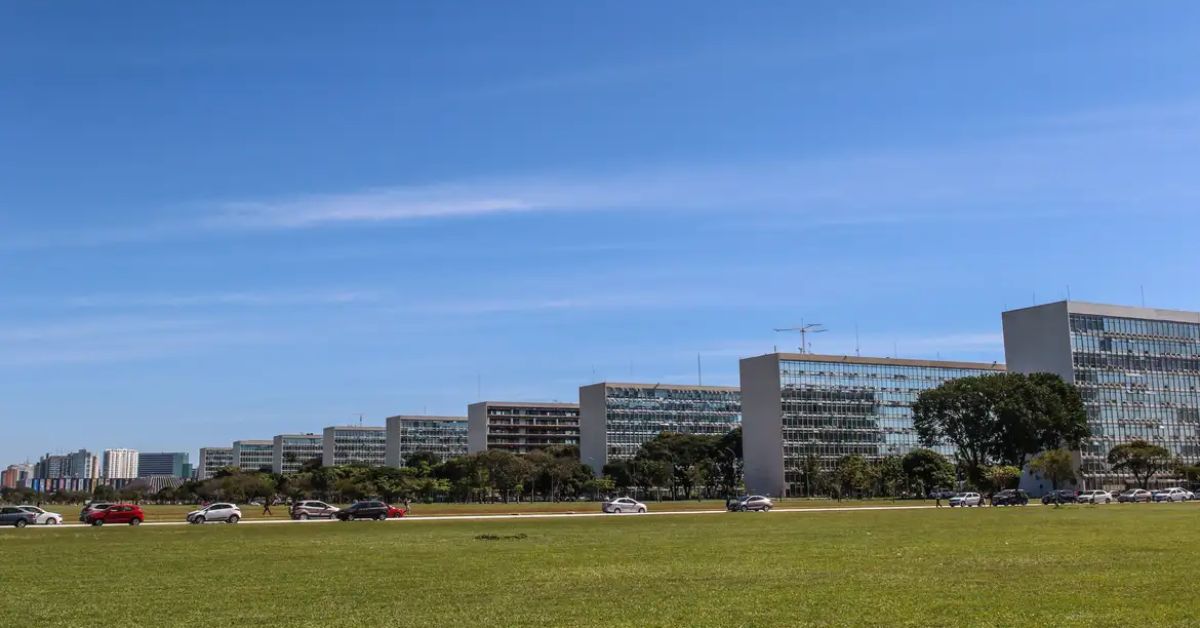 Governo libera R$ 501,4 milhões para Ministério das Cidades