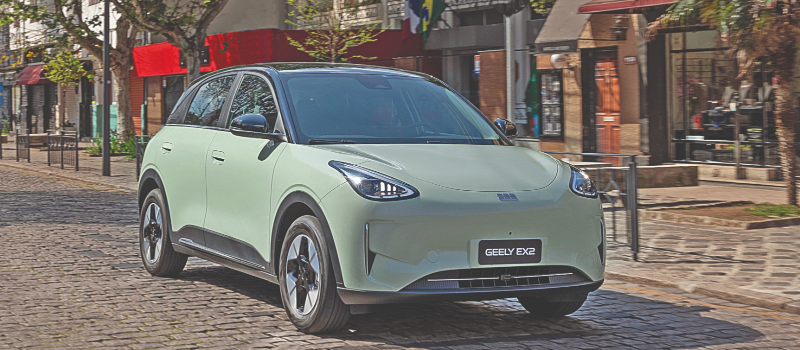 Montadora chinesa Geely lança elétrico compacto no Brasil