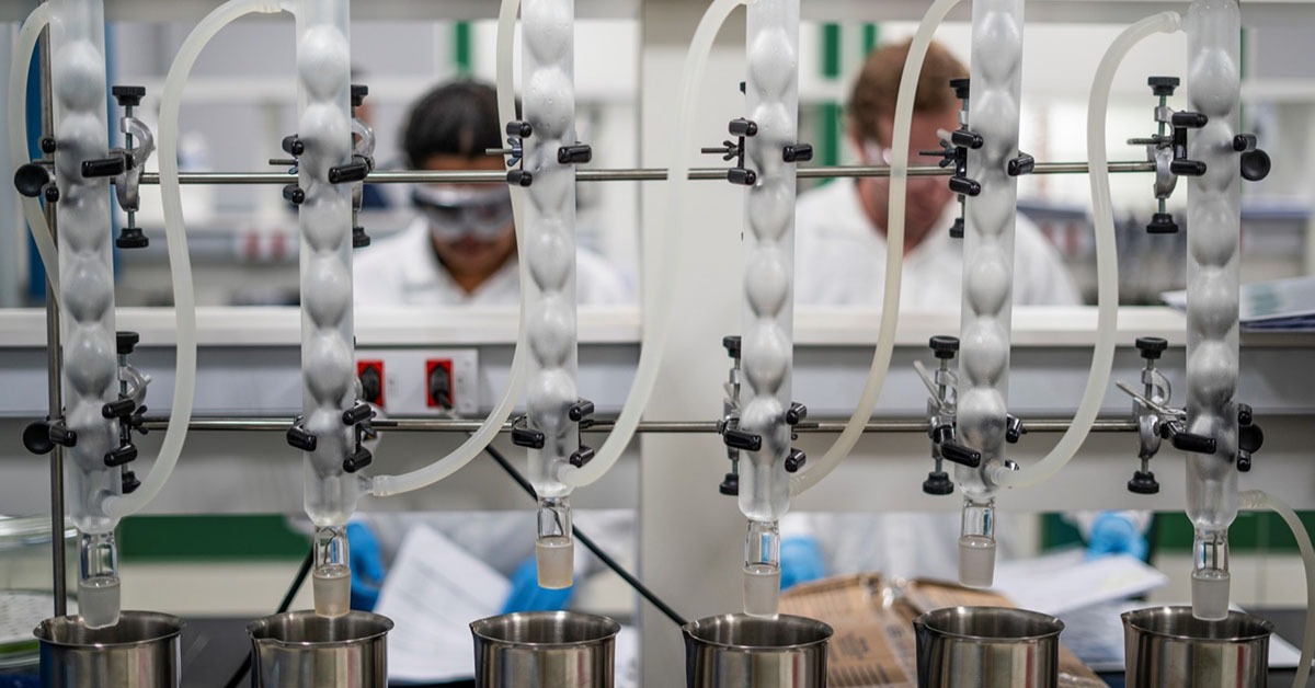 Produção industrial no País recua 0,4% em setembro e mostra fraqueza do setor