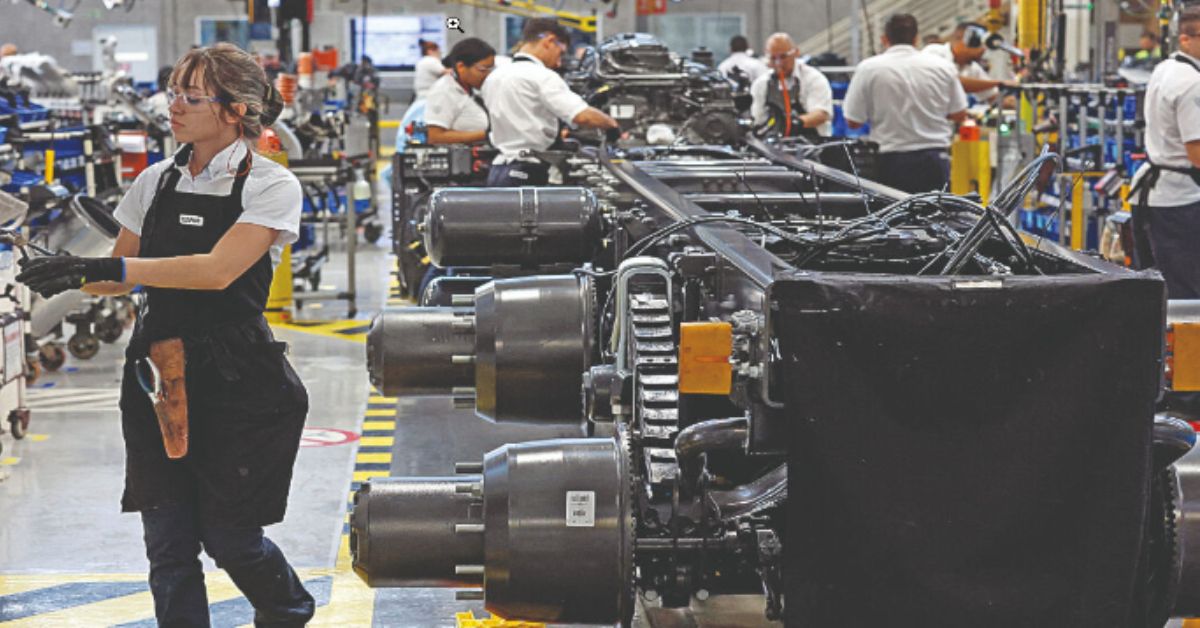 Indústria tem a maior perda de empregos em dois anos e meio