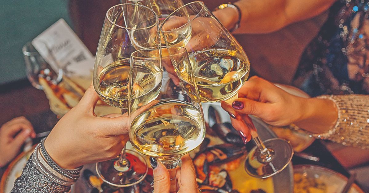 Confraria de mulheres usa o vinho como ferramenta de reconexão