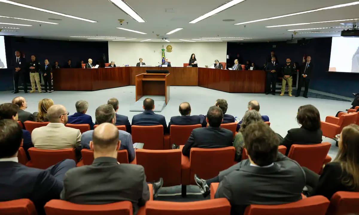 STF: julgamento pode condenar mais seis réus pela trama golpista