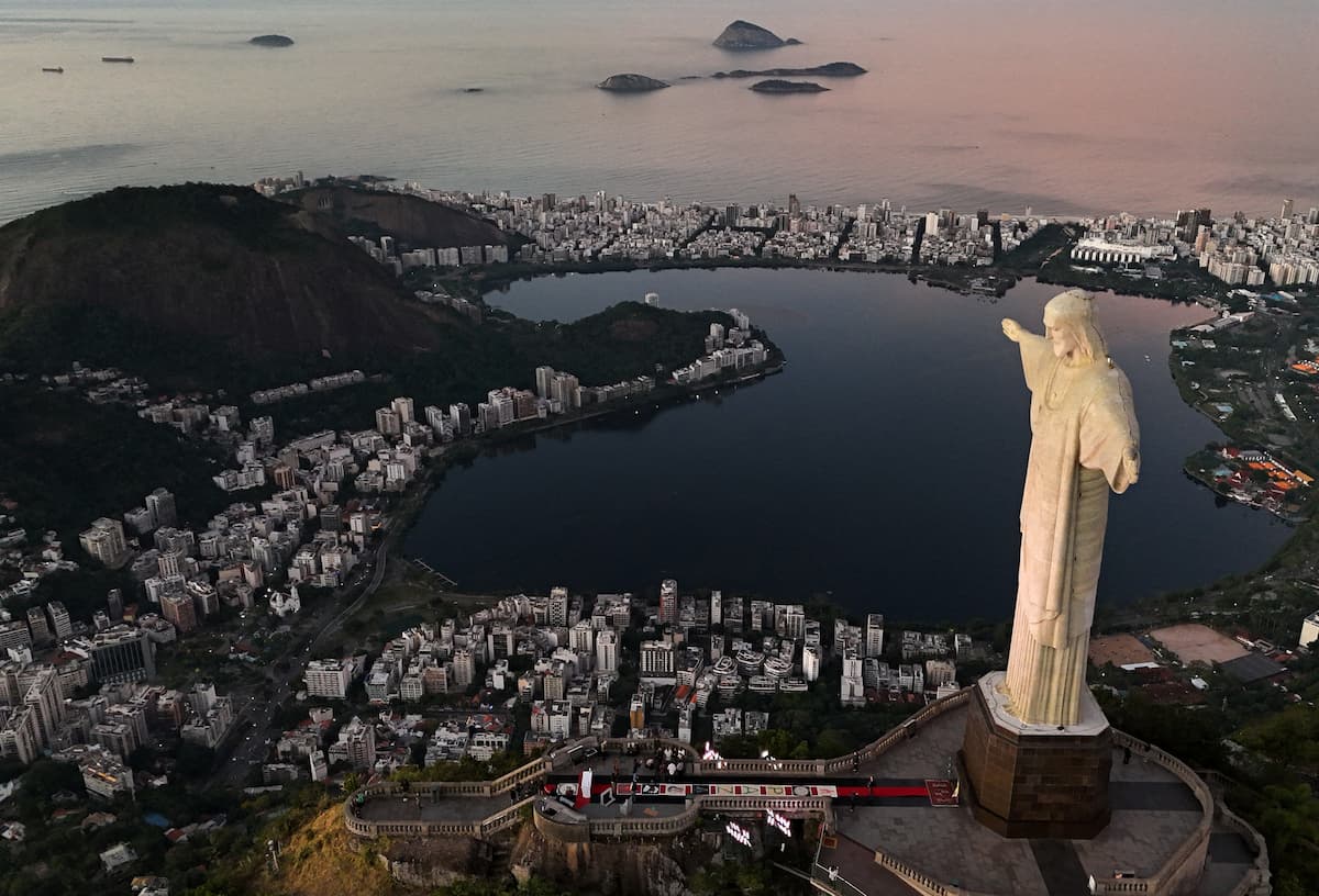 Brasil chega a 9 milhões de turistas estrangeiros, em melhor desempenho desde 1974