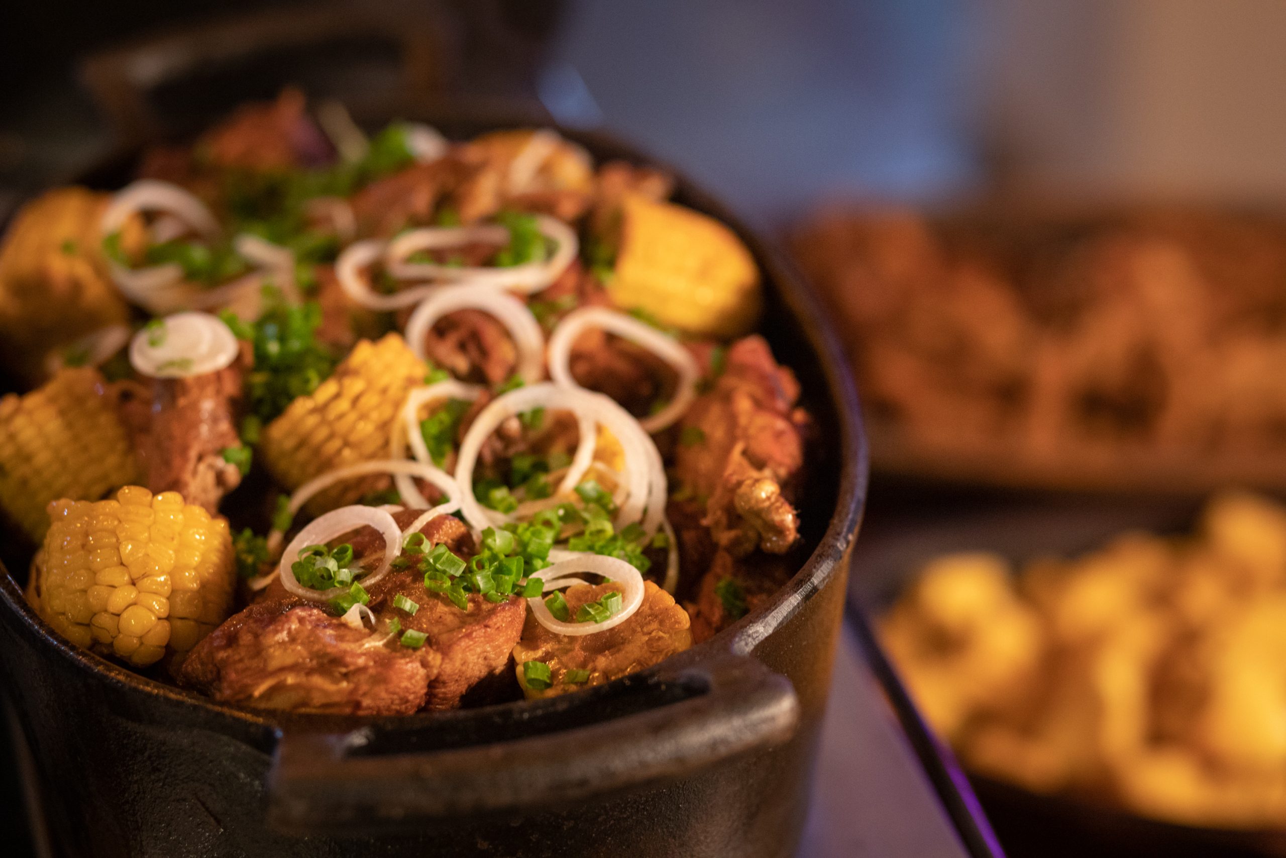 Minas Gerais é eleito um dos melhores destinos gastronômicos do mundo em 2026 pela Condé Nast Traveler