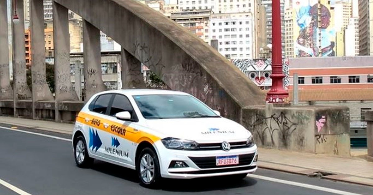 Novas regras para autoescolas podem inviabilizar mais da metade das operações em Minas