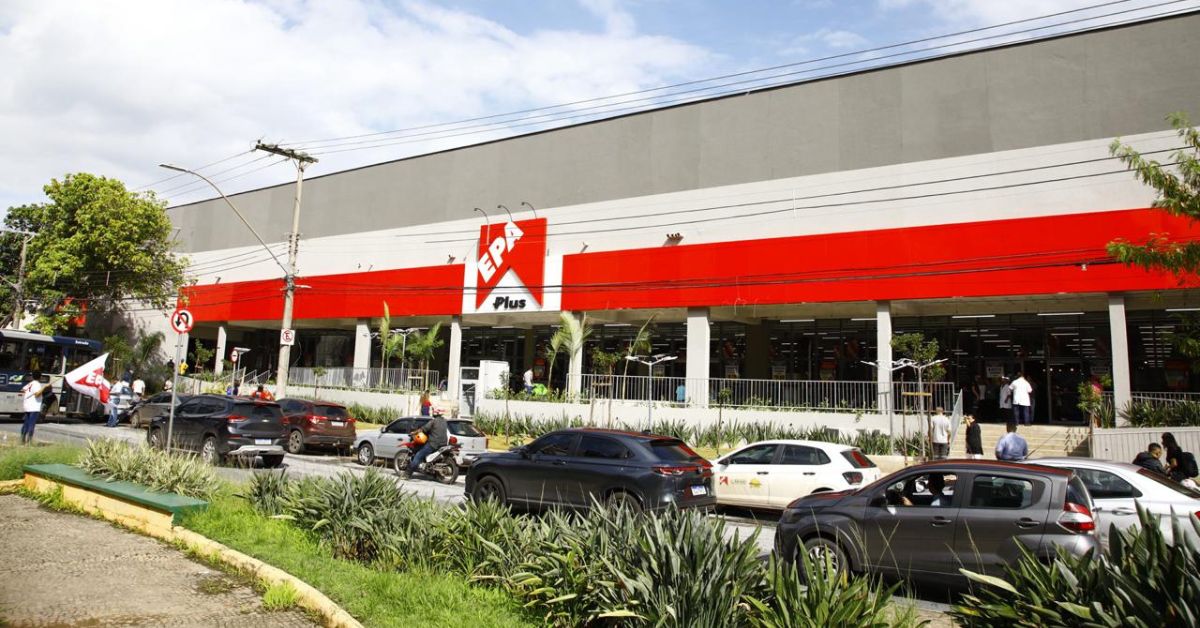 DMA Distribuidora inaugura loja da rede Epa Plus em Sabará