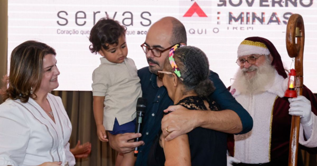 Natal Solidário leva acolhimento e afeto ao Palácio da Liberdade, em Belo Horizonte