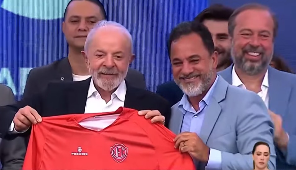 Prefeito de Itabira pede apoio a Lula diante do fim da mineração previsto para 2041