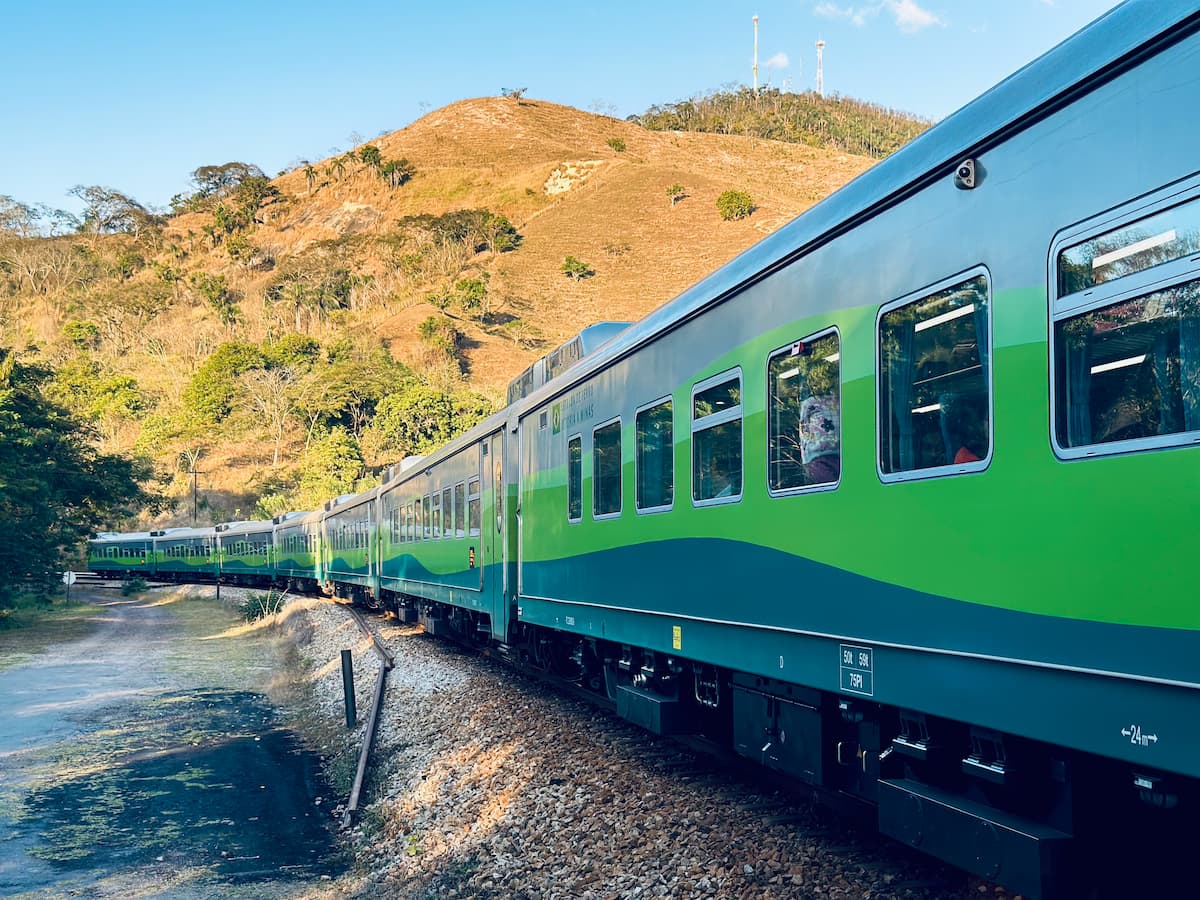 Projeto Estação resgata histórias ao longo da Estrada de Ferro Vitória a Minas