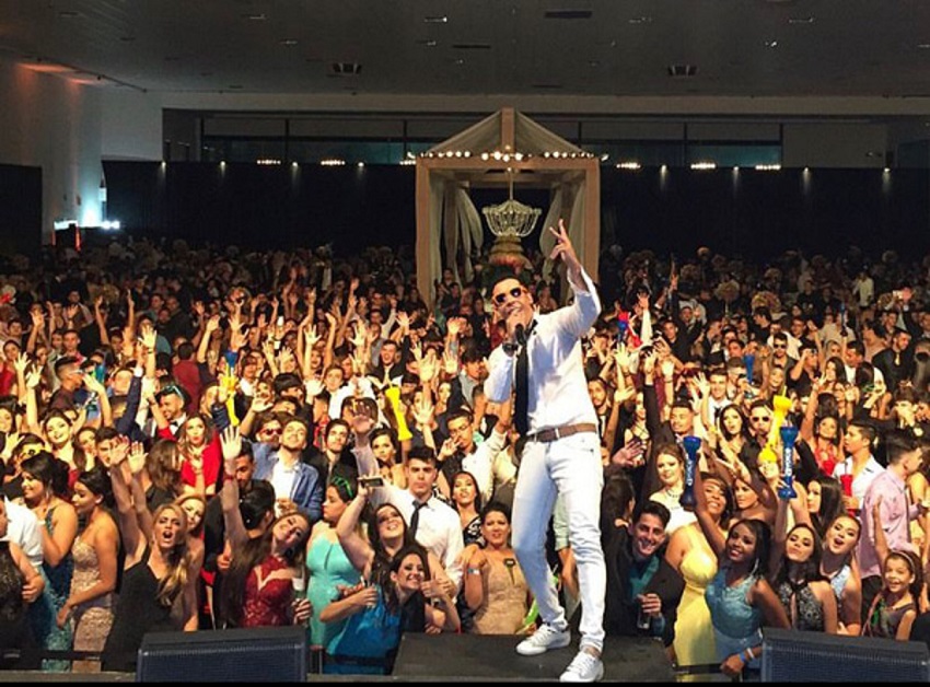 Tradição e charme de Pompéu devem atrair mais de 10 mil pessoas durante o Carnaval 2026